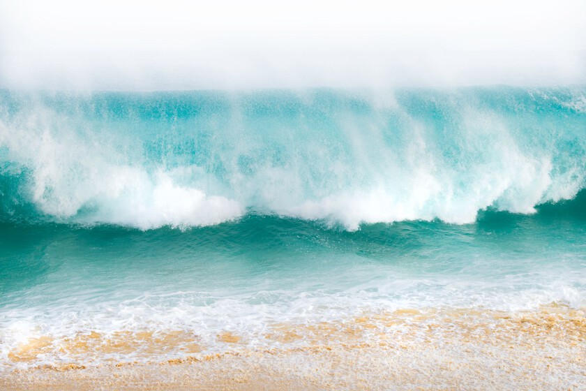 Llevamos años hablando de la posibilidad de un "tsunami" en el Mediterráneo: cuánto hay de real y cuánto no