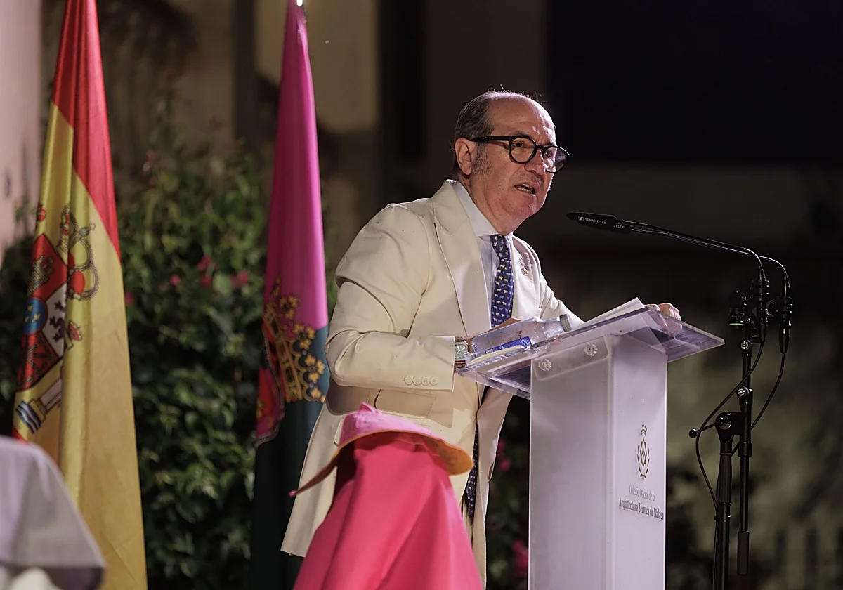 Trujillo aúna juventud y poesía para reivindicar los toros como «un refugio de libertad»