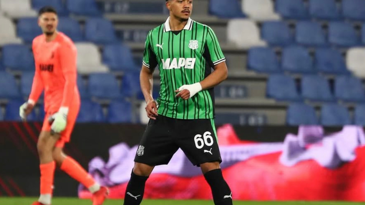 Pedro Felipe llega al Racing para reforzar la defensa