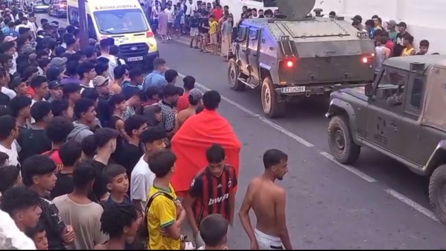 Miles de migrantes siguen en las calles de Ceuta con la población en 'shock': Interior dice que ya han vuelto 48.300
