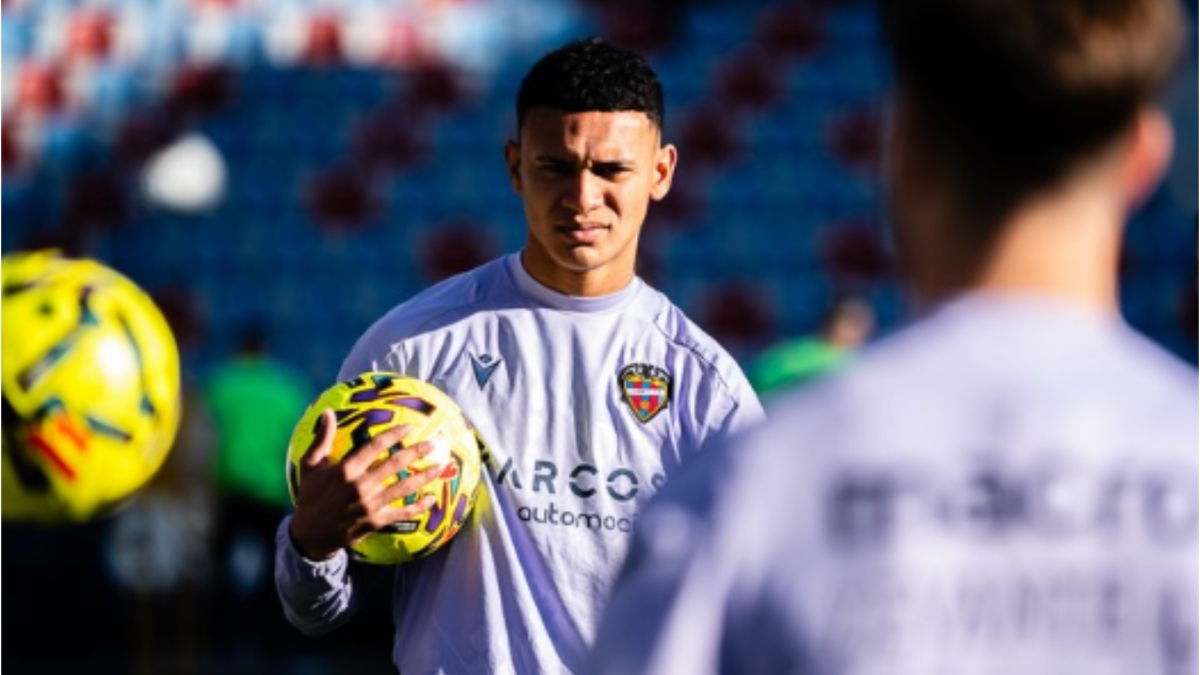 Kervin Arriaga, nuevo jugador del AEK Athenas
