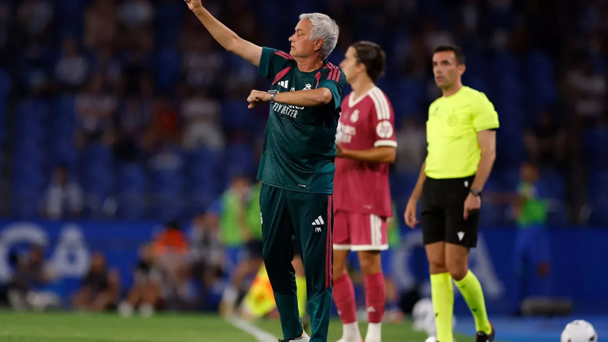 Mourinho: "Nos obligaron a jugar serio"