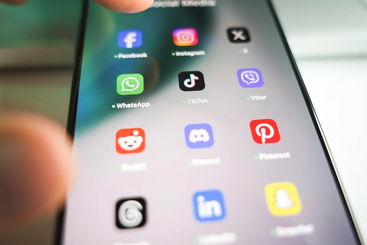 La nueva herramienta de marketing de las firmas de lujo: el influencer intelectual