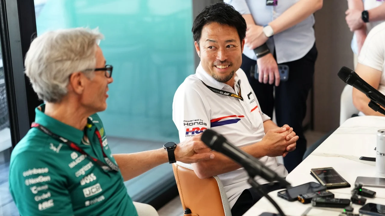 Honda rinde tributo al ‘pacificador’ de Aston Martin: «Nuestra relación fue buena gracias a él»