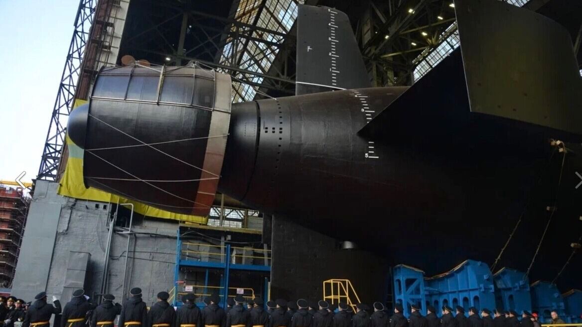 El nuevo submarino nuclear de Rusia diseñado para portar el "Arma del Apocalipsis" navega por primera vez