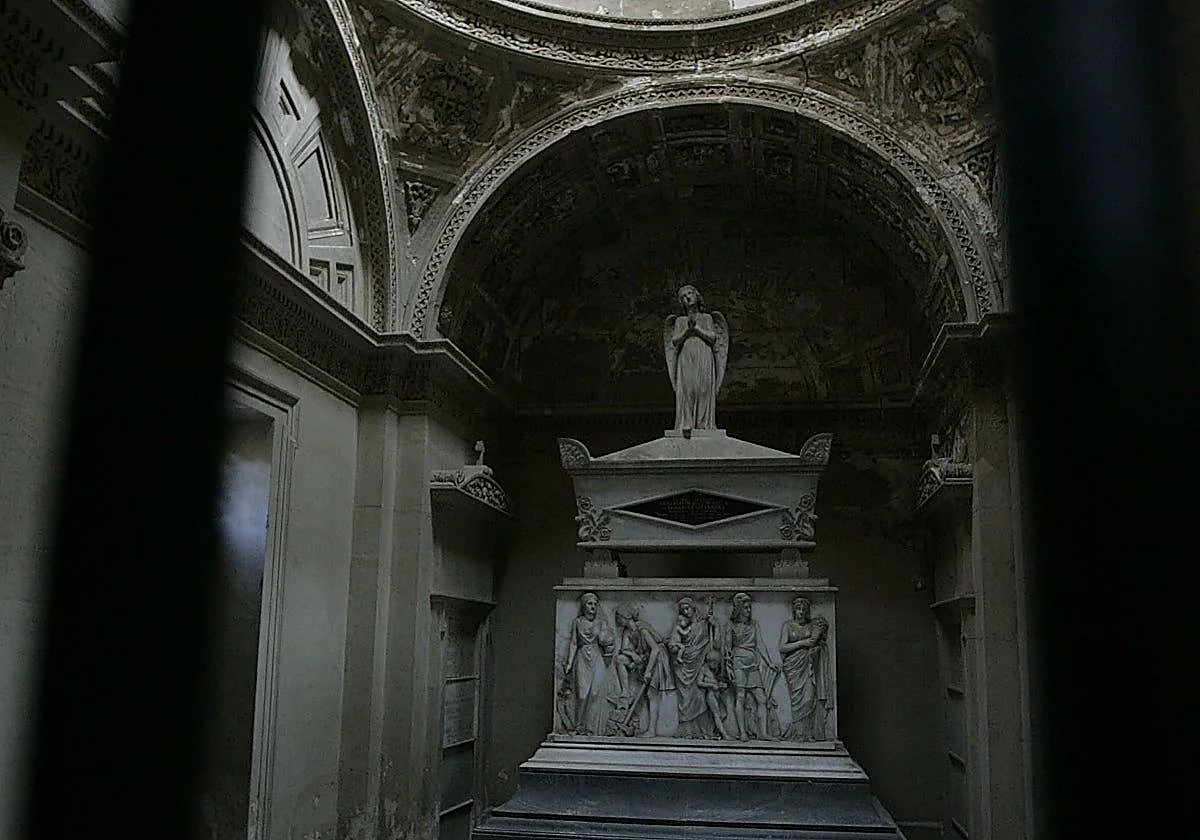Una empresa de Madrid restaurará el panteón de los Heredia en el cementerio de San Miguel