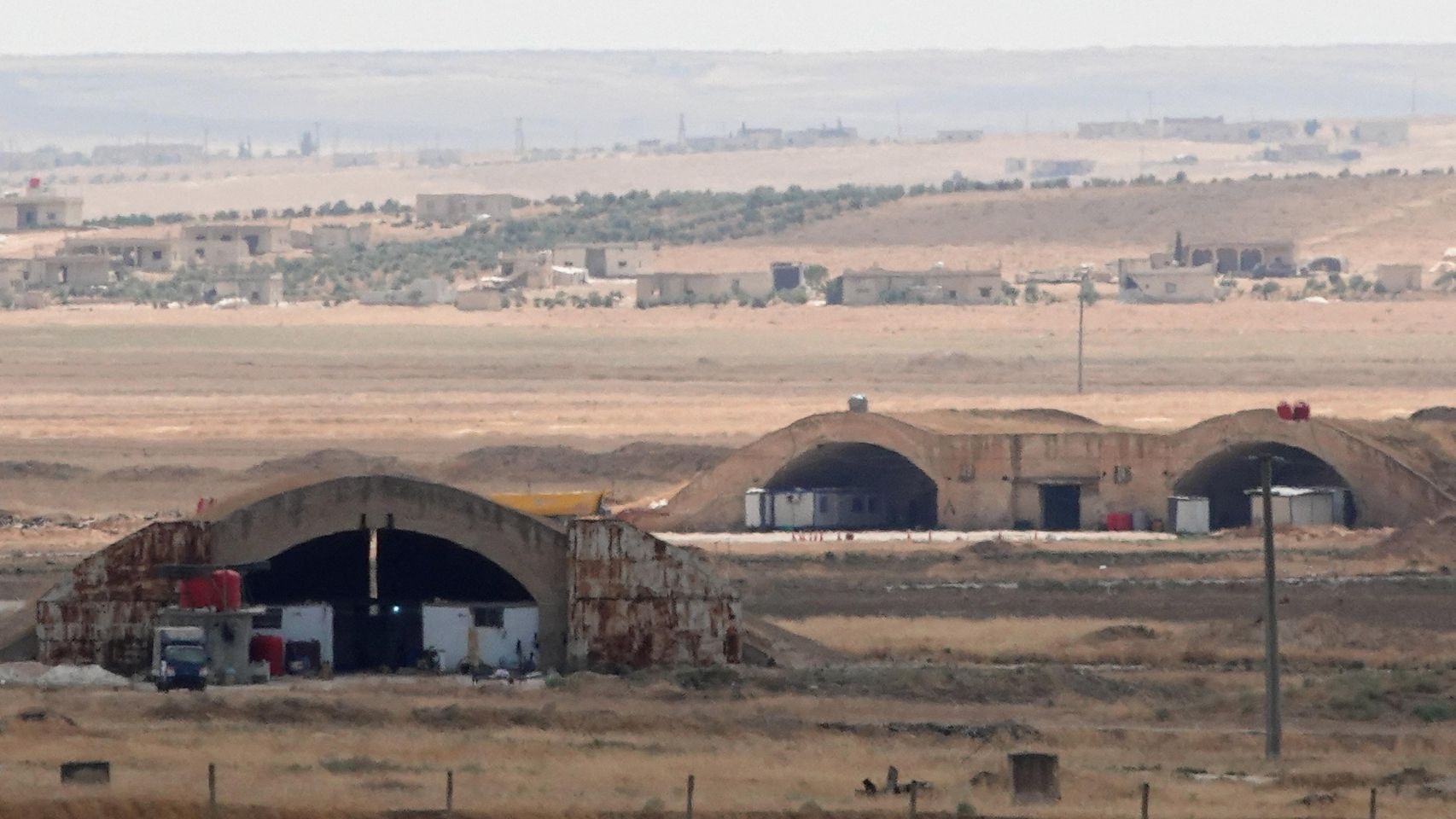 Israel ataca una antigua base aérea en el noroeste de Siria que Damasco trataba de reactivar con ayuda de Turquía
