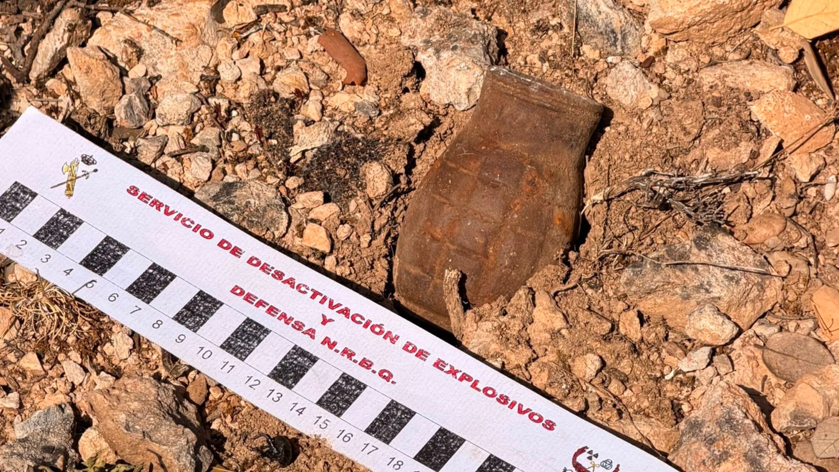 Detonan una granada de mano de la Guerra Civil hallada por un senderista en Guadalajara