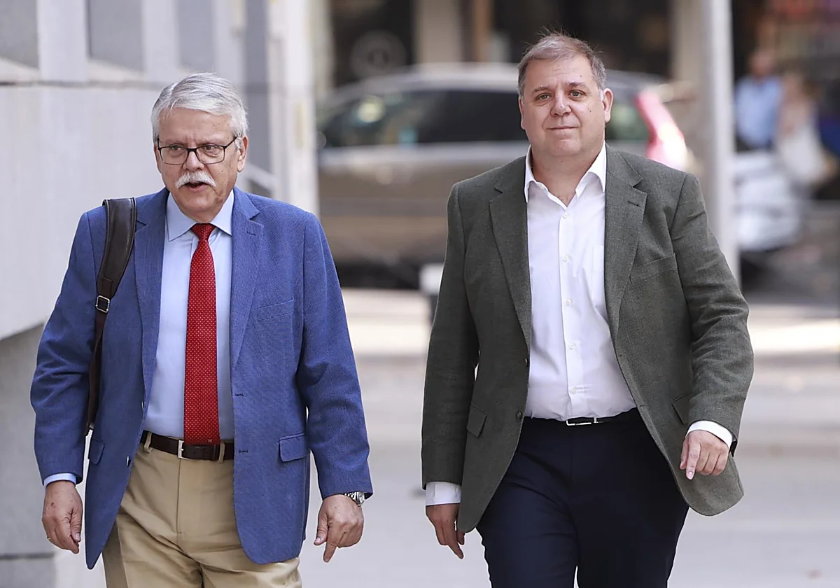 La UCO ya tiene una copia del móvil del exjefe de Gabinete de Sánchez, que recurrirá la incautación del mismo