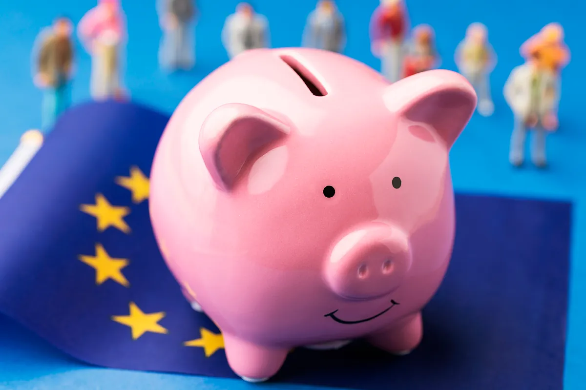 Los europeos elevan sus ahorros por temor a la inflación