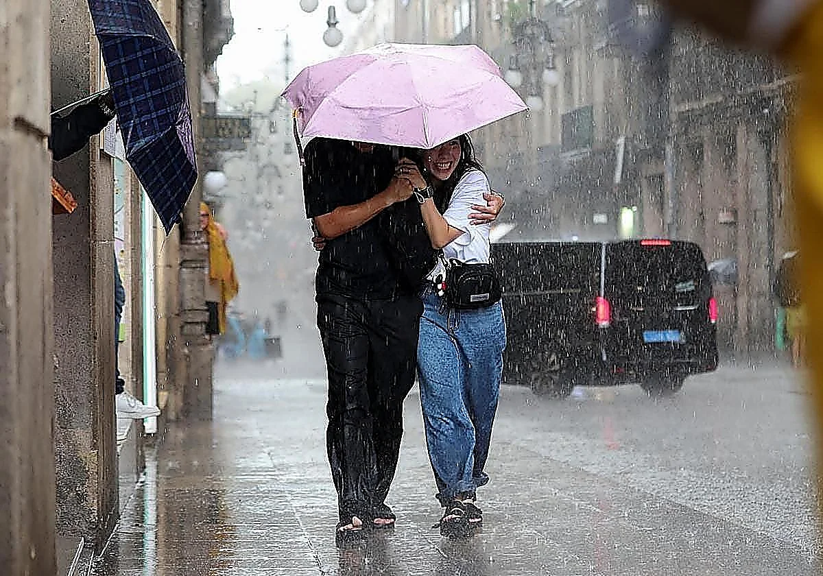 Una borrasca impropia para estas fechas dejará tormentas muy intensas a finales de agosto