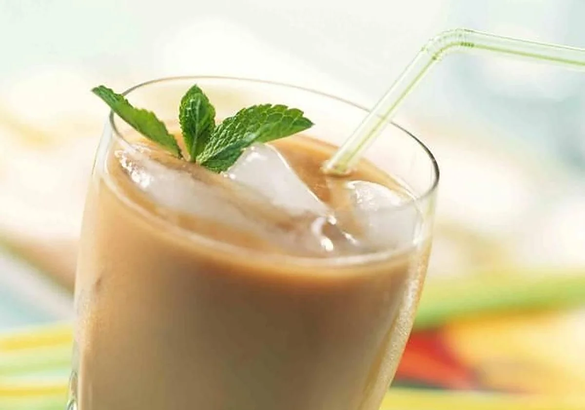 Café con hielo