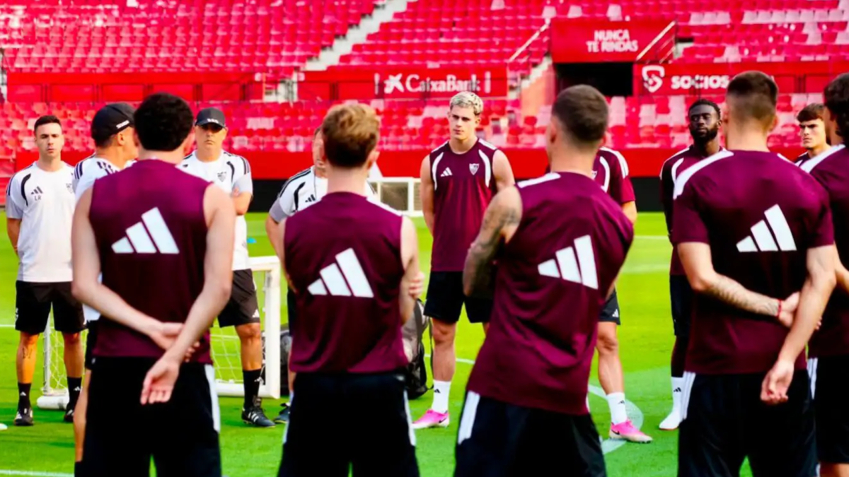 Kochorashvili entra en la lista de 23 convocados frente al Athletic