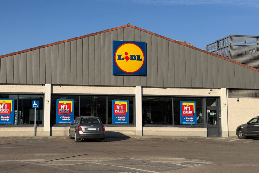 Lidl está agotando esta destructora de papel, pero hemos visto otra alternativa (al mismo precio) que hasta puede con grapas