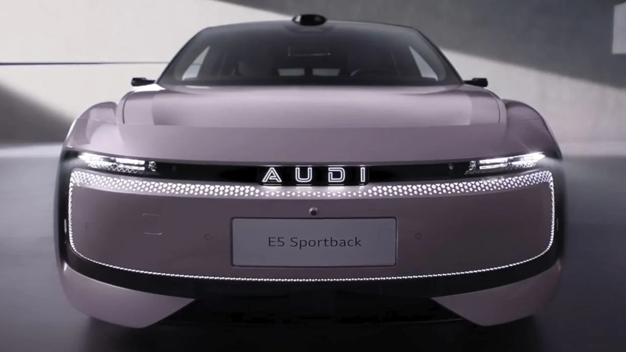 Los Audi que nunca debían salir de China ya ruedan por Europa, y algunos pueden acabar destruidos por ley