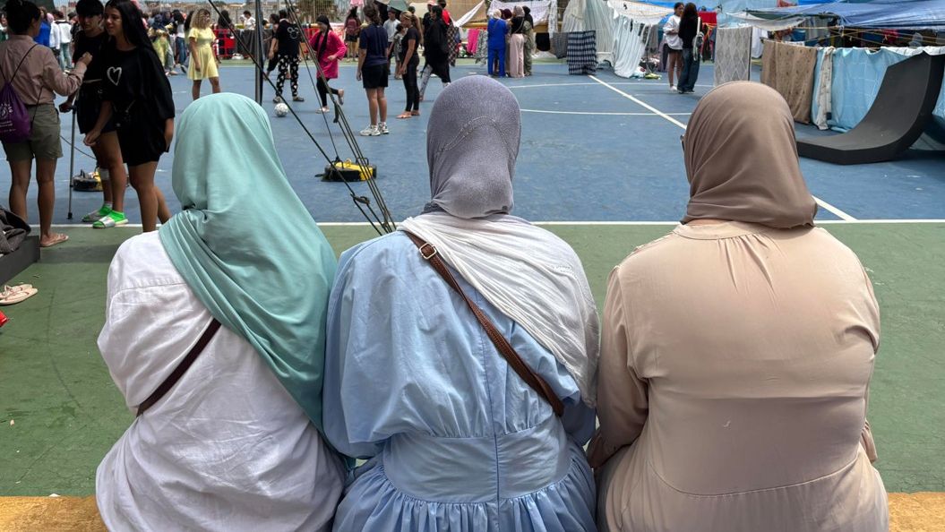 Una noche en el refugio de mujeres migrantes del Príncipe: "Si dejamos solas a las niñas, acaban violadas"