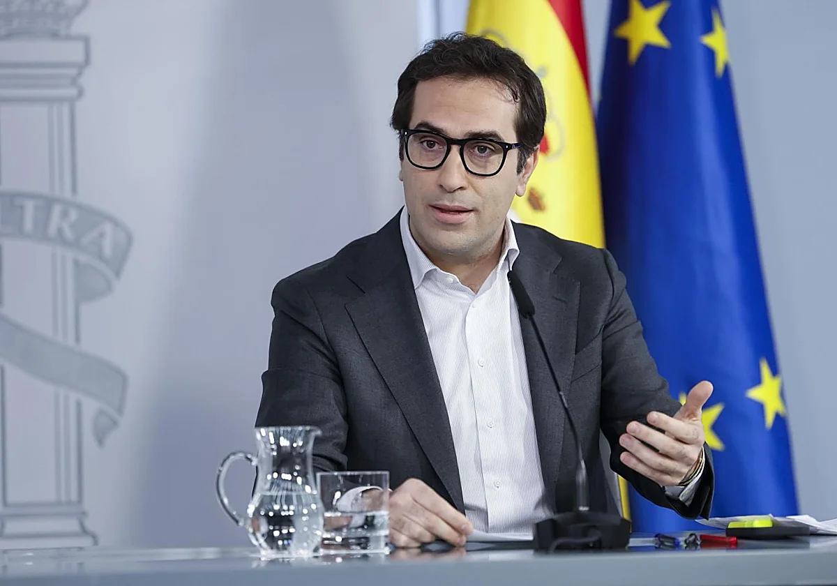 El Gobierno intenta parar el golpe económico de la crisis en Ceuta con la visita de Cuerpo para inyectar ayudas