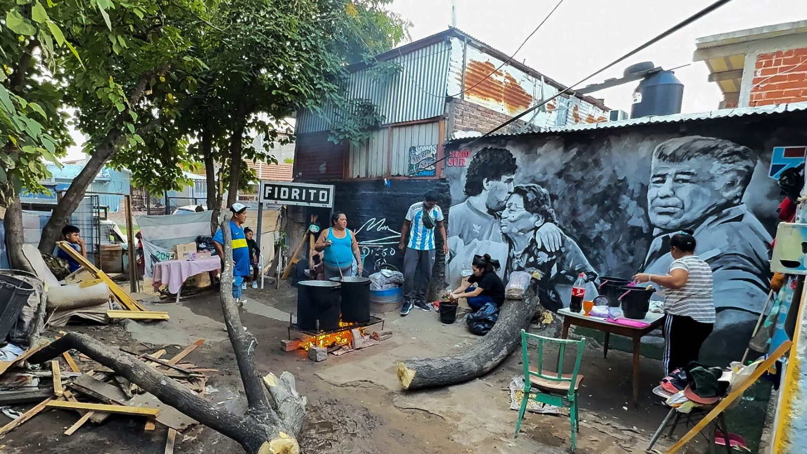 Villa Fiorito, cuna de Maradona, planta cara a la miseria con una cooperativa de reciclaje creada por mujeres expresidiarias