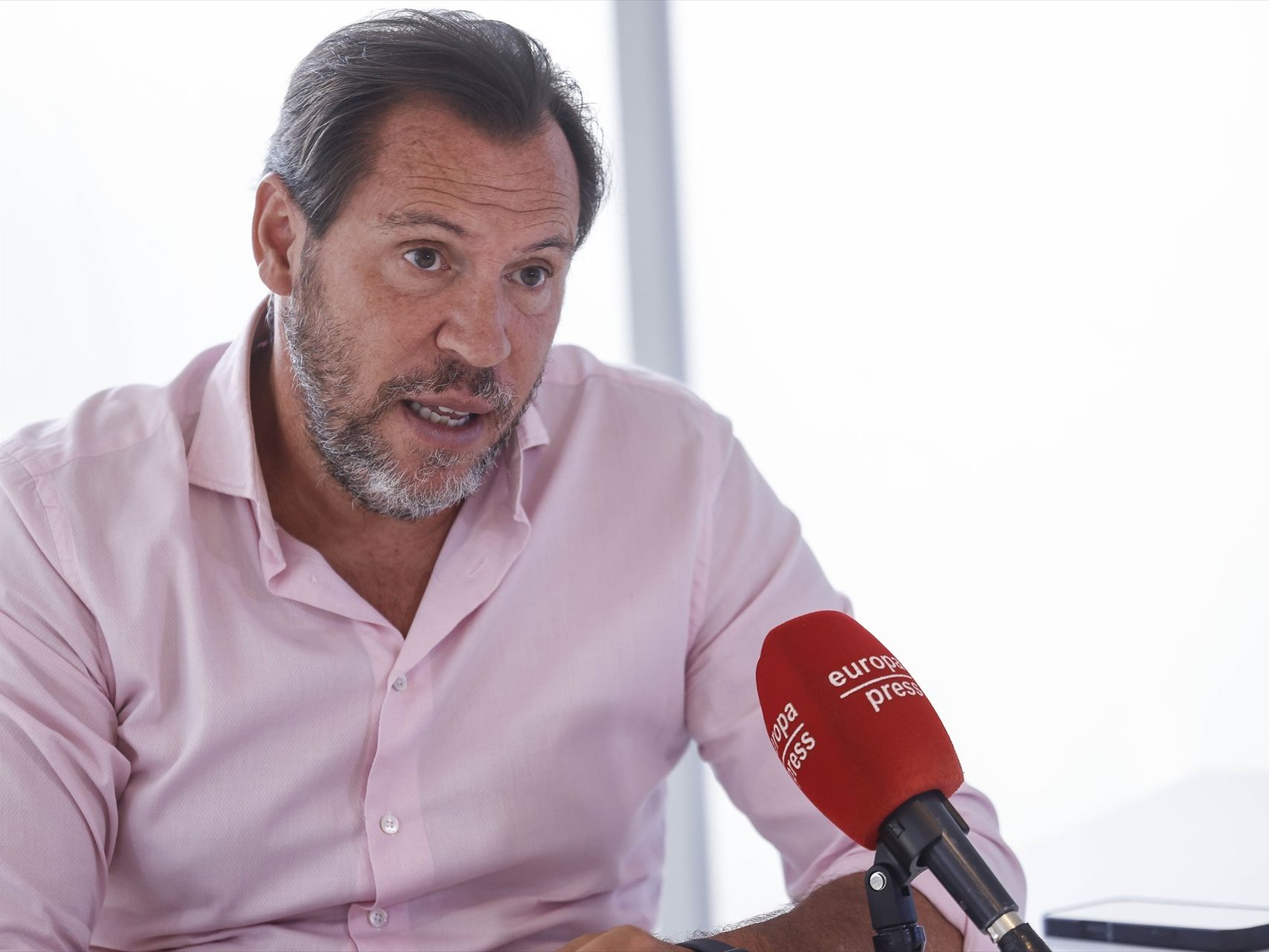 Óscar Puente no se descarta como sucesor de Pedro Sánchez y apuesta por retrasar las elecciones al verano de 2027