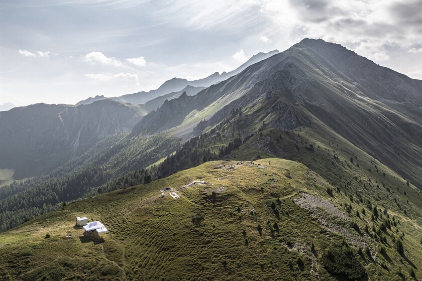 Hace 2.000 años los romanos conquistaron los Alpes. Lo hicieron gracias a este campamento escondido a 2.200 metros de altura