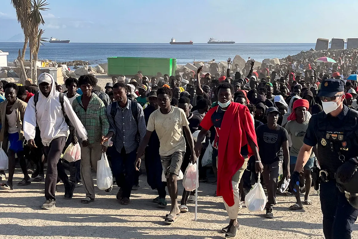 La delegación de Sanidad ya está en Ceuta para evaluar el impacto de la crisis migratoria en la atención sanitaria