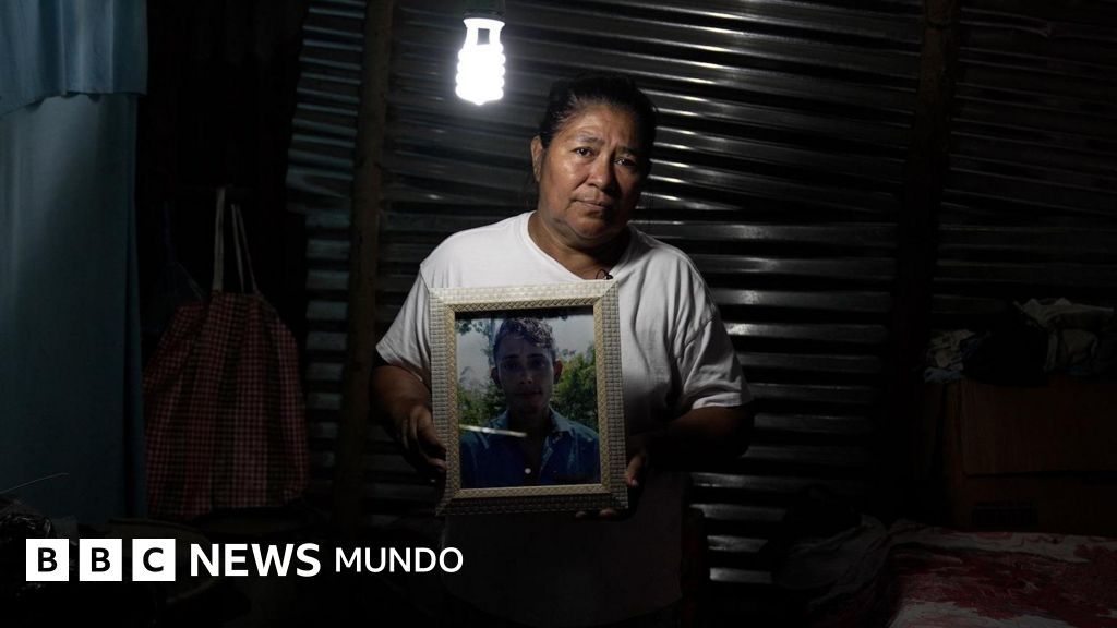 "El miedo ahora es otro": cómo ha cambiado la vida en El Salvador en los 4 años de guerra de Bukele contra las maras