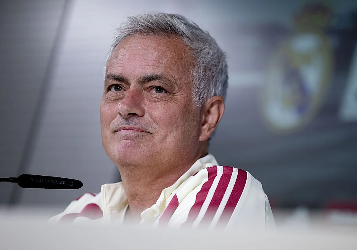Mourinho: «Hay una diferencia obvia en cómo se arbitra a Vini y otros jugadores»