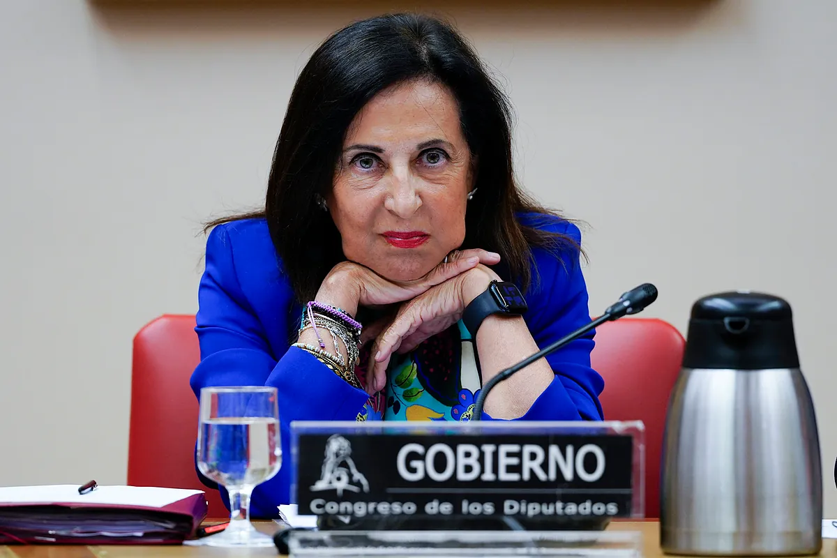 Robles subraya que el CNI hizo su trabajo en los días previos a la entrada en Ceuta e informó a Delegación del Gobierno