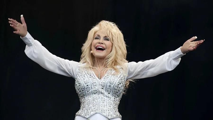 Muere Dolly Parton, la reina del country, a los 80 años