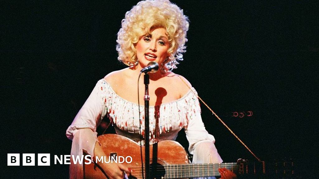 La historia de "I Will Always Love You", la canción escrita por Dolly Parton que Whitney Houston convirtió en un himno del amor