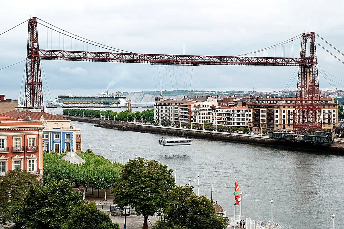El Puente Colgante de Bilbao, filigrana con carácter de hierro