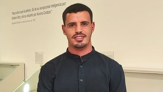 Alisalem, analista saharaui: "El Gobierno ha hecho dejación de funciones, Pedro Sánchez está regalando Ceuta a Marruecos"