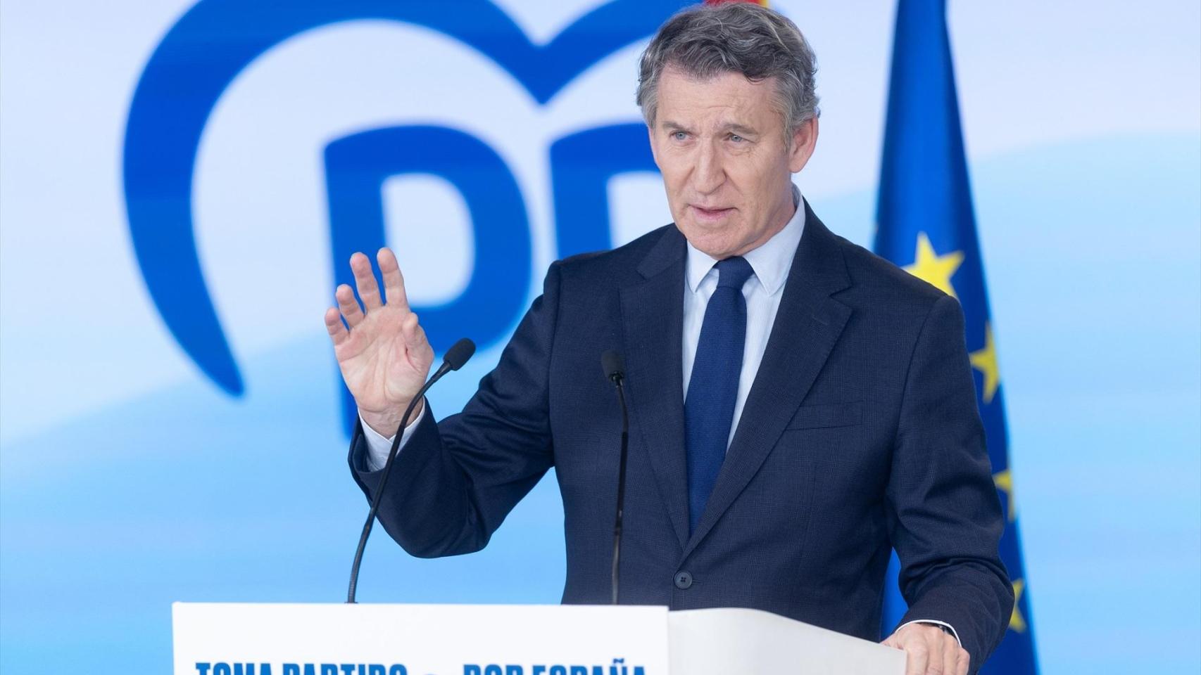 Feijóo vaticina "el mayor cambio a mejor de la historia de España" en 2026 tras el "colapso total" de Pedro Sánchez en 2025