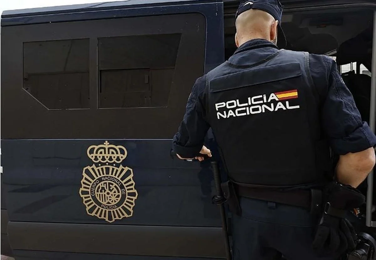 Detenido en Zaragoza por agredir sexualmente a su hija y compartir las imágenes en Internet