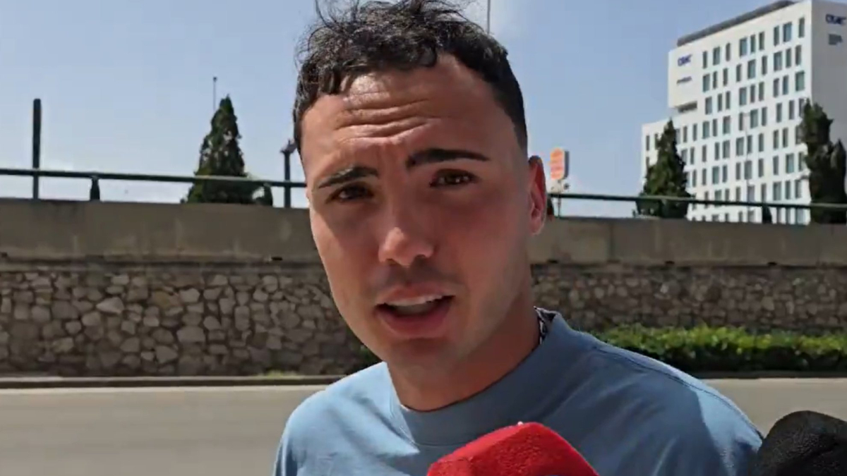 Arnau Martínez, feliz de llegar al Valencia: “He hecho todo lo posible por estar aquí”