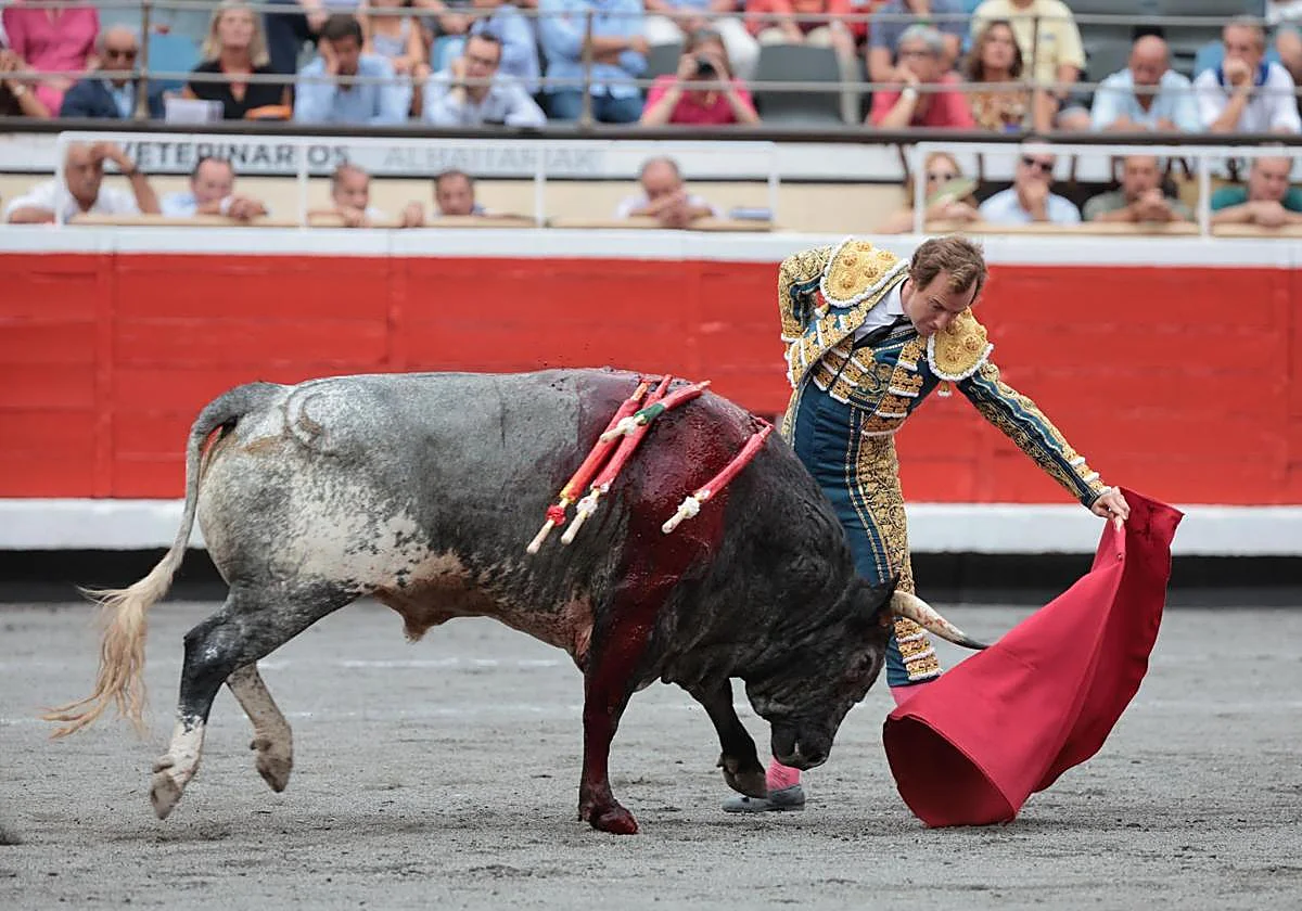 La Quinta conmemora la fiesta del indulto con una corrida que tuvo de todo