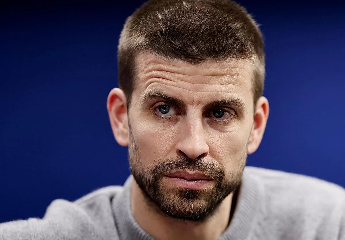Gerard Piqué despide a su abuela paterna junto a Clara Chía