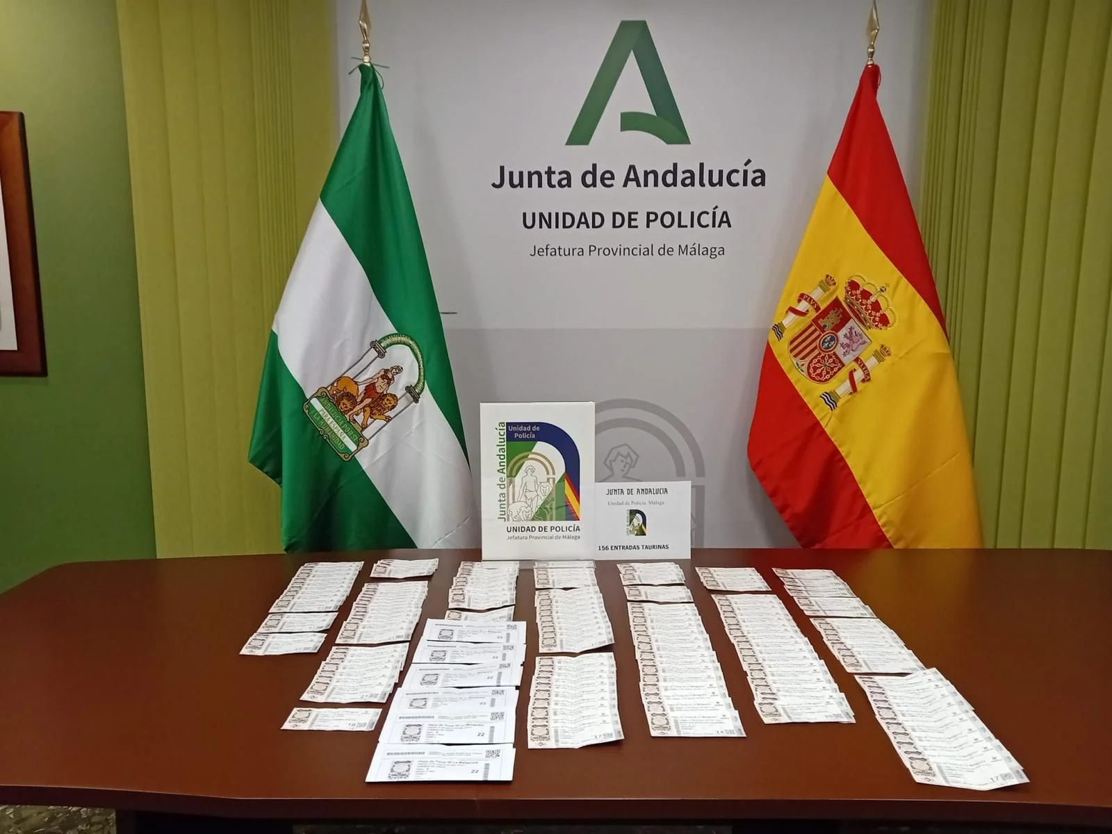 Intervienen 156 entradas en la reventa durante la Feria Taurina de Málaga 2026