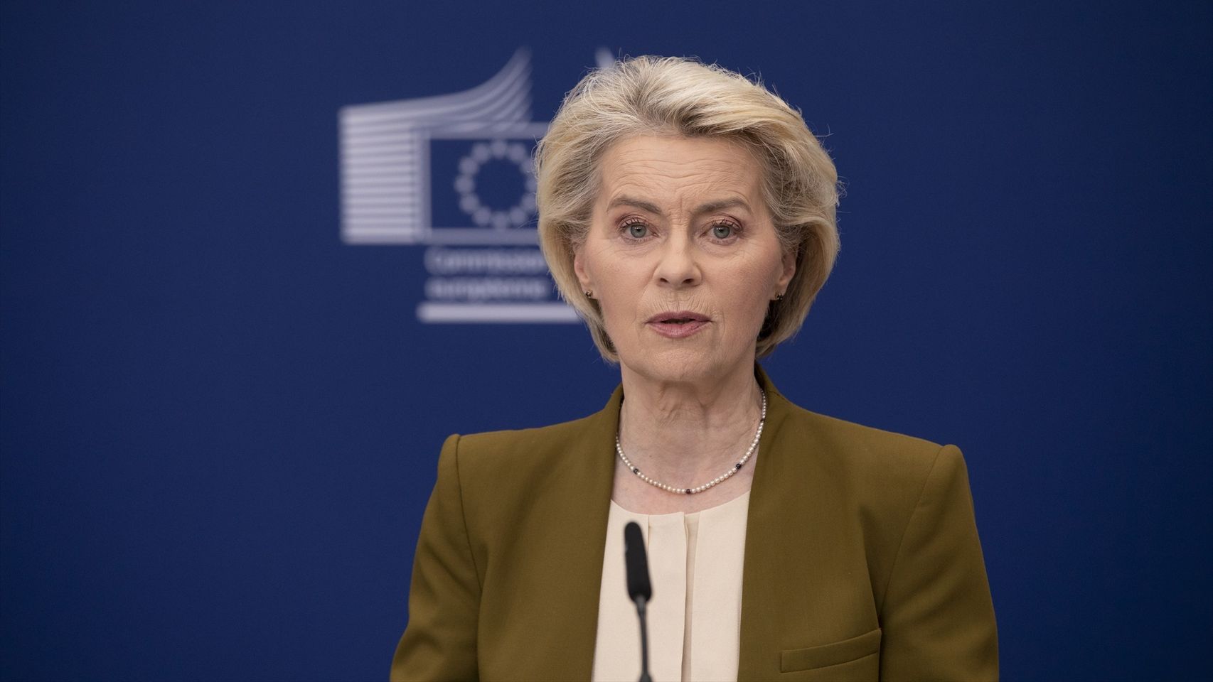España se libra de las nuevas reglas de Instagram para menores, por ahora; la UE exige protecciones permanentes