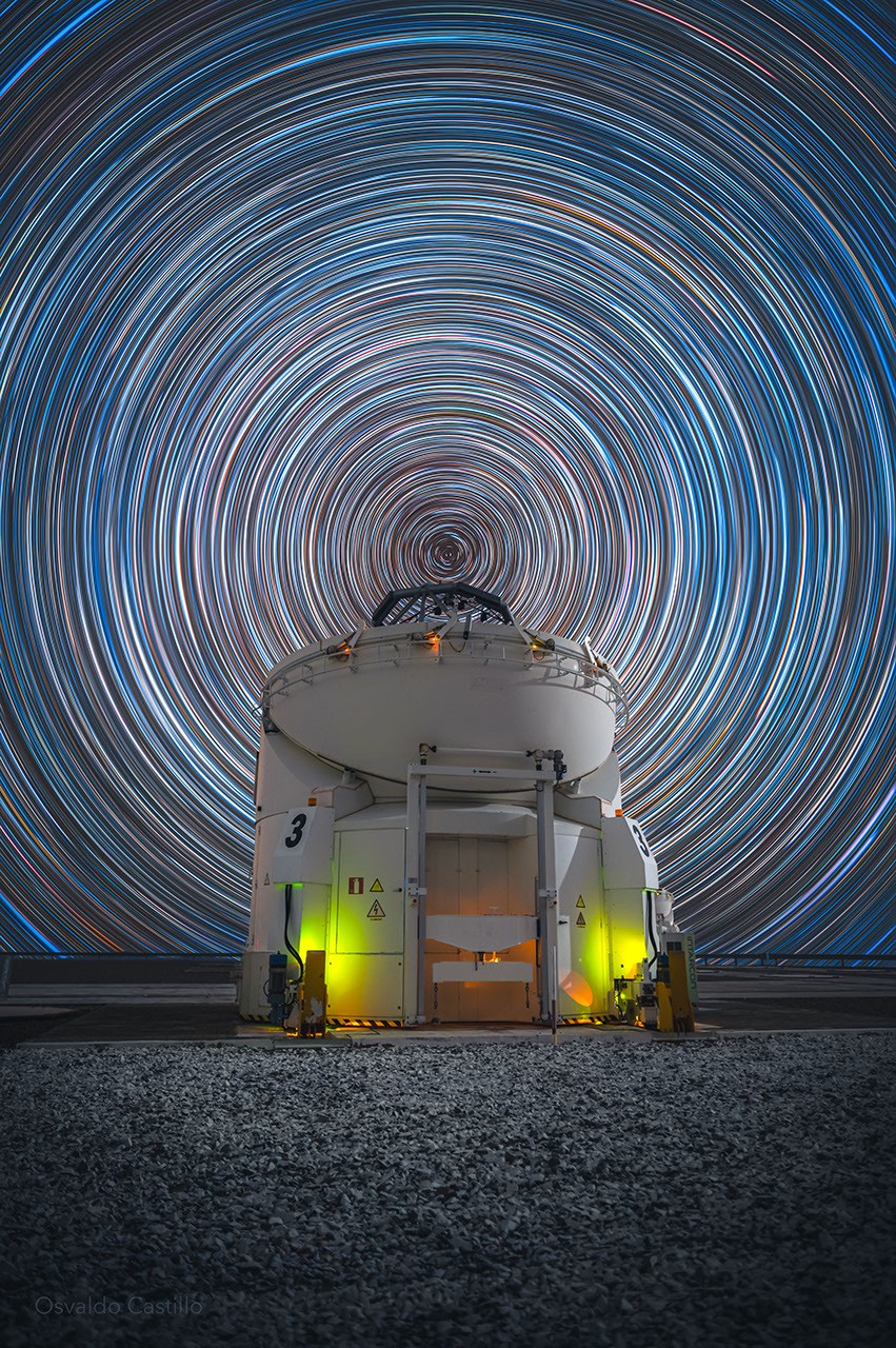 APOD: 2026 August 28 – The Sky Turns Above Paranal