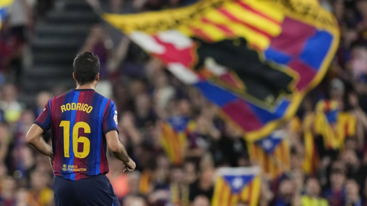 "Por eso ha perdido el Barça la ocasión de presumir de campeones del mundo..."<br>