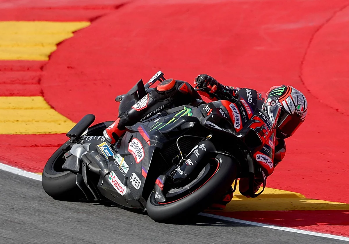 Bezzecchi rompe el récord de Aragón y Marc Márquez se reserva