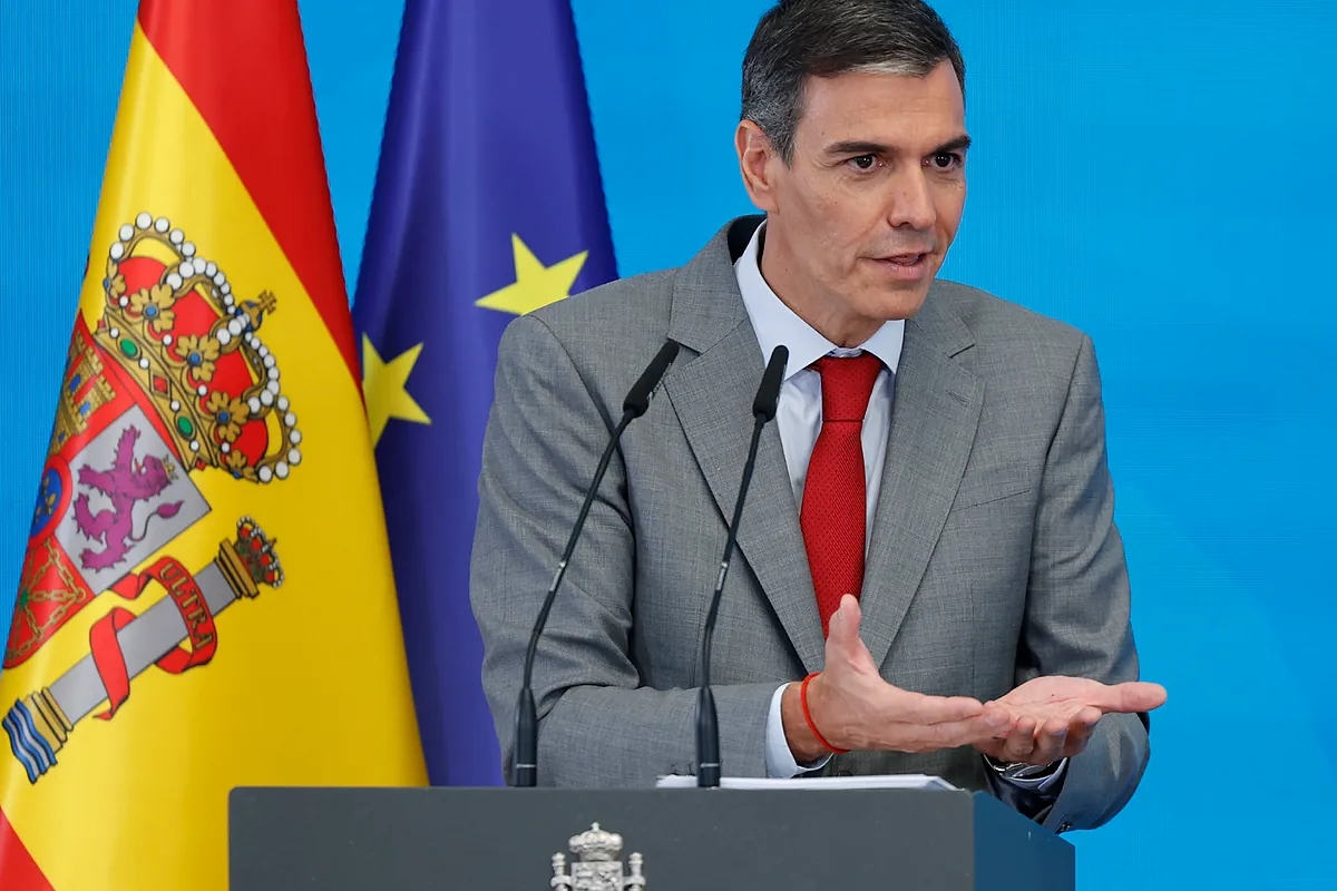 Pedro Sánchez afronta su peor mes de toda la legislatura