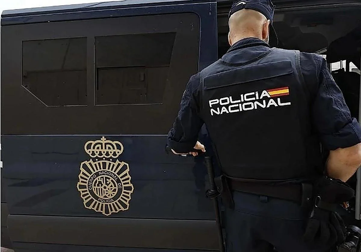 Detenidos dos canteranos del RCD Mallorca por grabar a escondidas un encuentro sexual con una menor