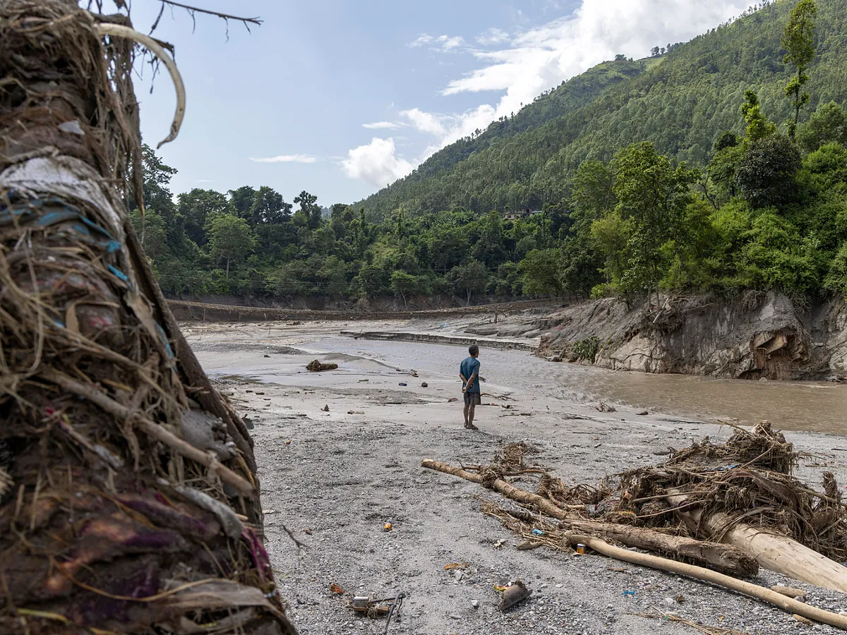 Riada en Nepal: se superan los 800 muertos a ambos lados de la frontera
