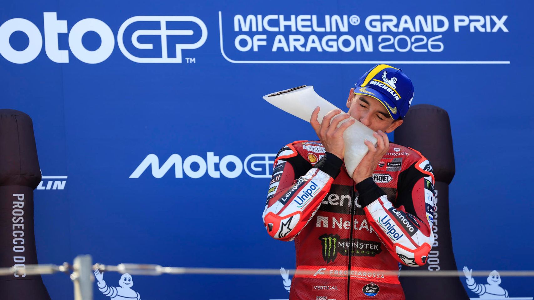 Pleno al 37: Marc Márquez gana con autoridad en MotorLand Aragón y ya es segundo en la clasificación general