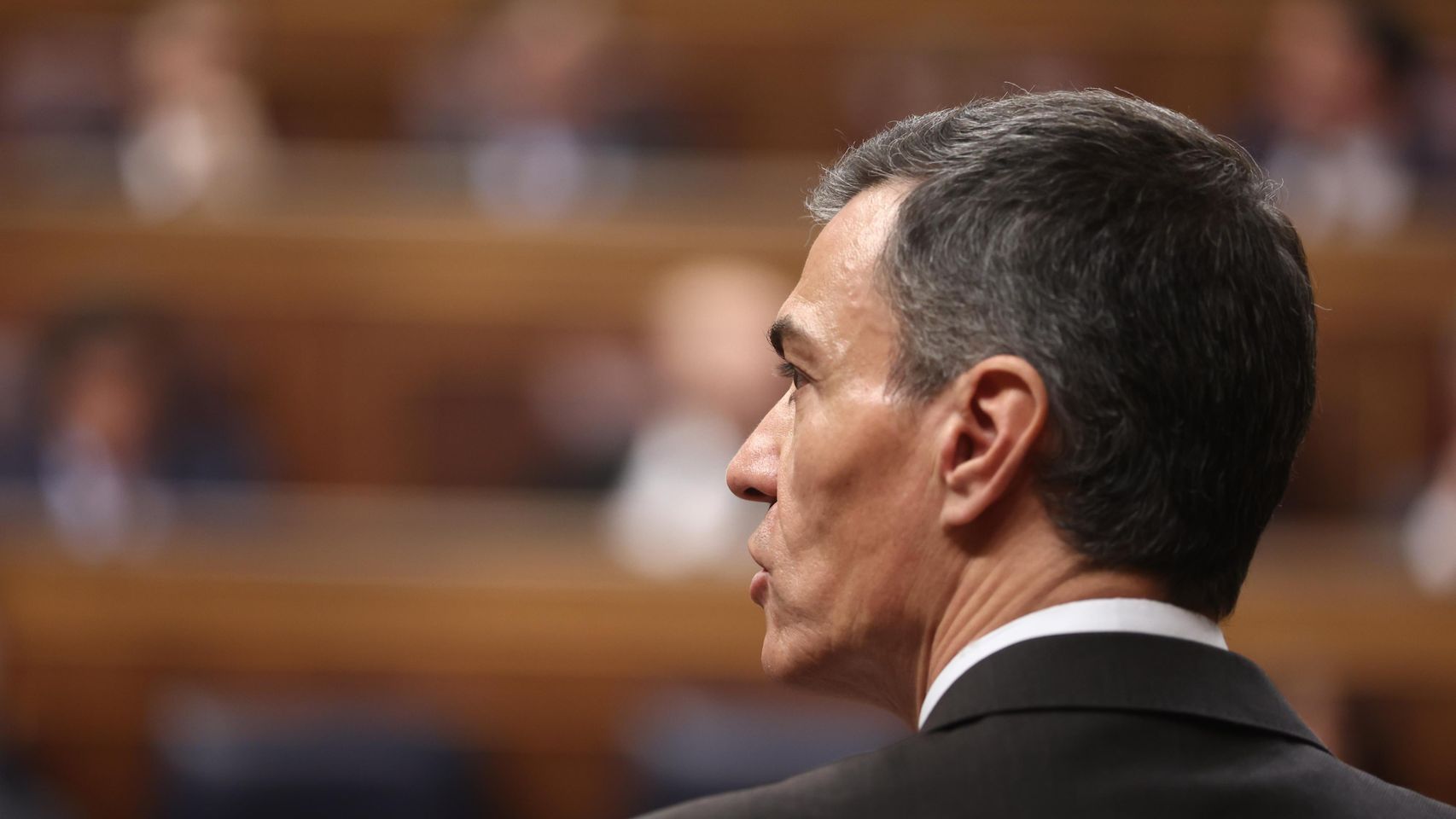 Las revelaciones de Vivas ponen a Sánchez contra las cuerdas: el Gobierno, obligado a aclarar por qué desoyó 3 días sus peticiones de ayuda y Estado de Alarma