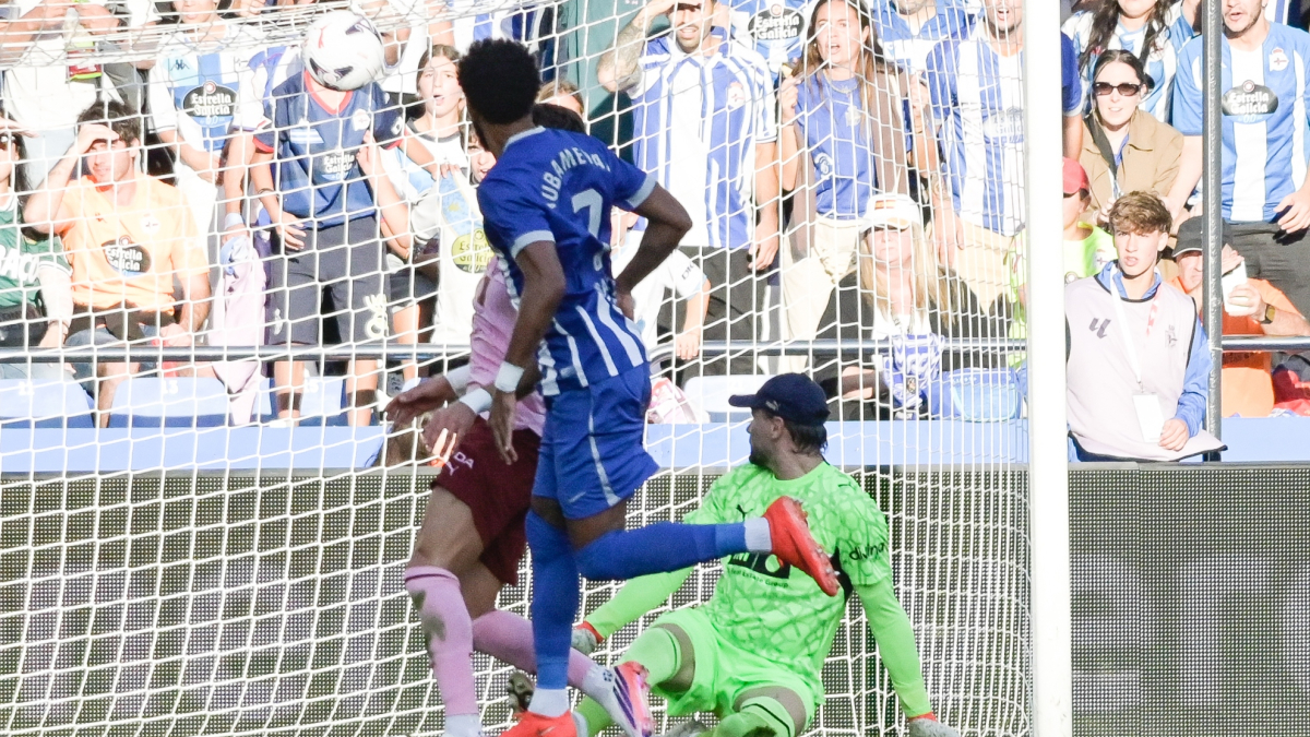 Dimitrievski: "Nos falta poner huevos, no estamos a la altura del club"