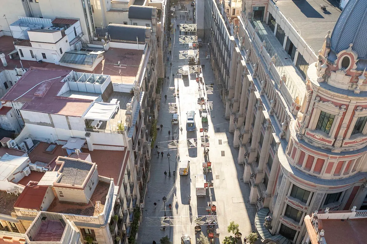 Portal de l'Àngel se diversifica con la primera oficina "inmersiva" de Revolut en Europa