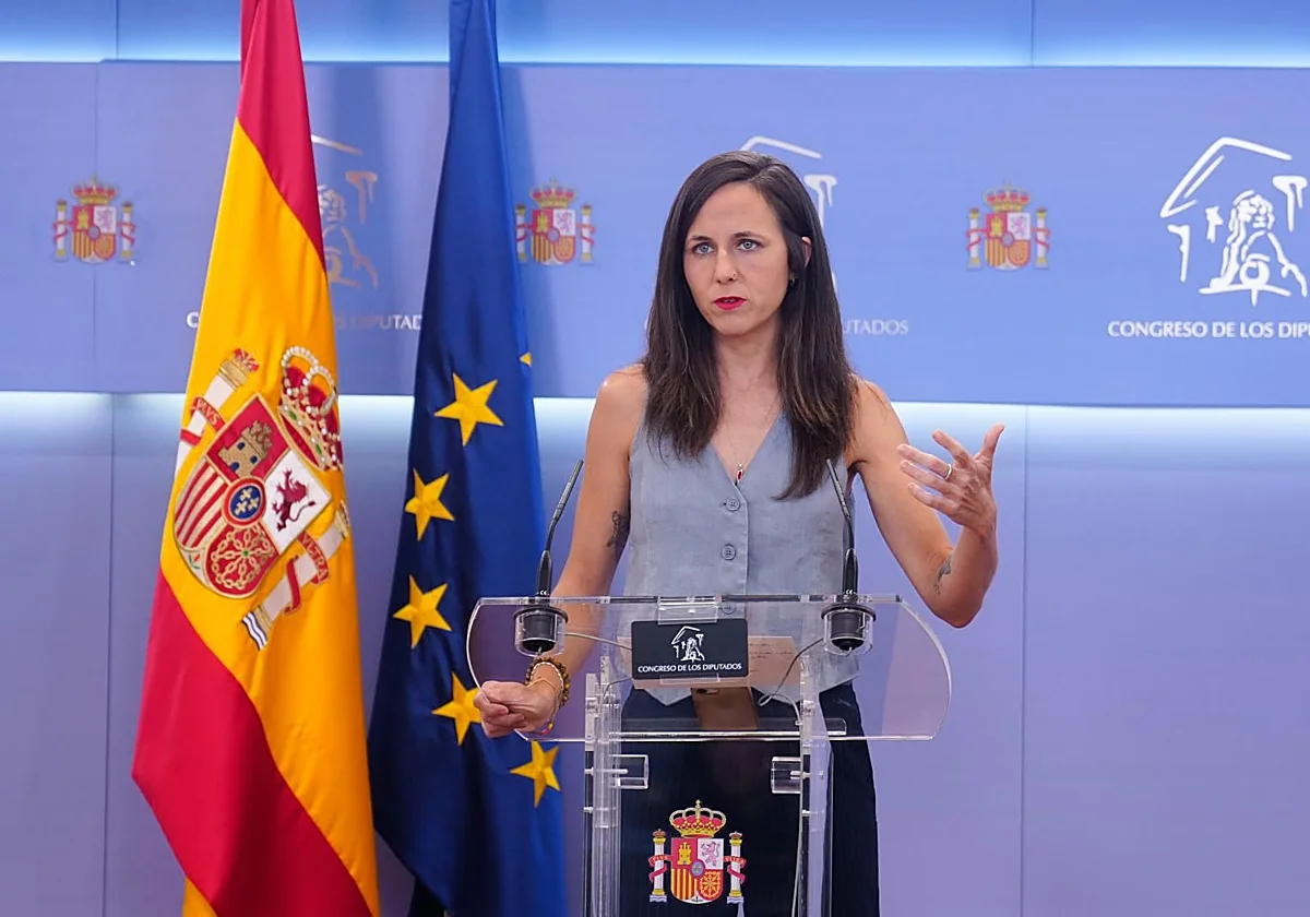 Podemos acusa a Sánchez de usar a la Casa Real para tapar su «inacción calculada» en la crisis de Ceuta